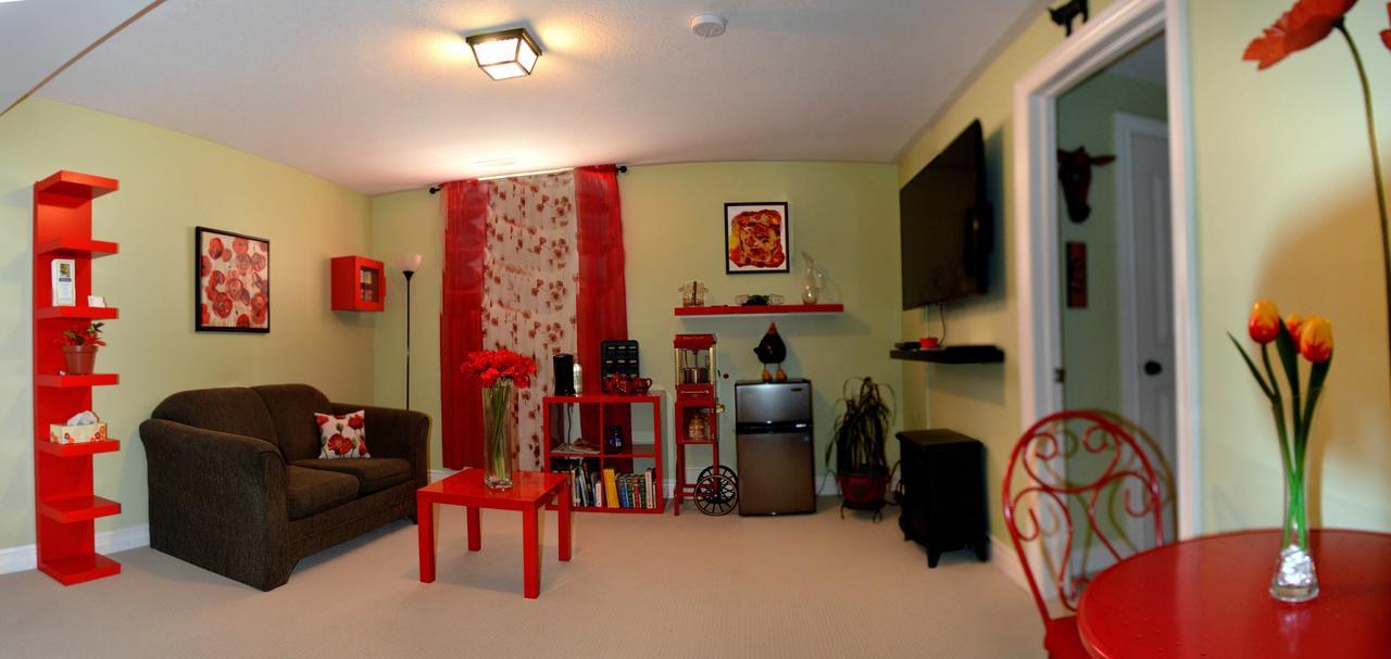 Yellow Door Bed And Breakfast Fort Erie Ngoại thất bức ảnh