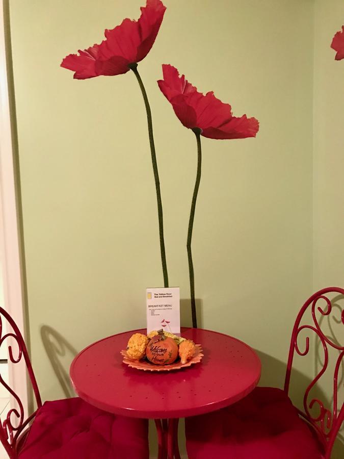 Yellow Door Bed And Breakfast Fort Erie Ngoại thất bức ảnh